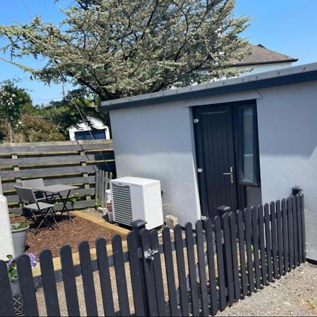 Novas Nook, Marshalls Camelford Bagian luar foto